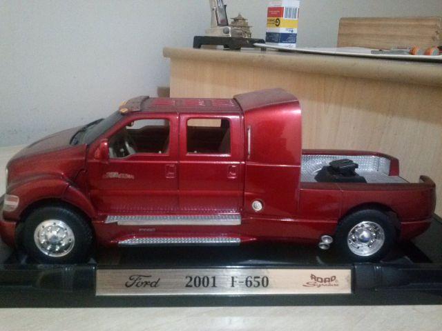 Miniatura Ford F-650