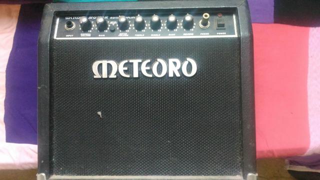 Amplificador Meteoro 30w