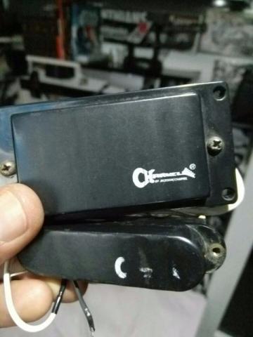 Captadores Charvel U.S.A. modelos 80´s ponte e braço 10,5