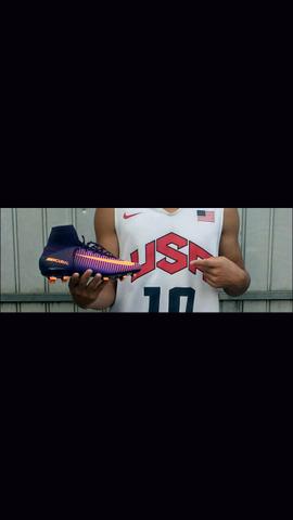 Chuteira Nike mercurial botinha 40