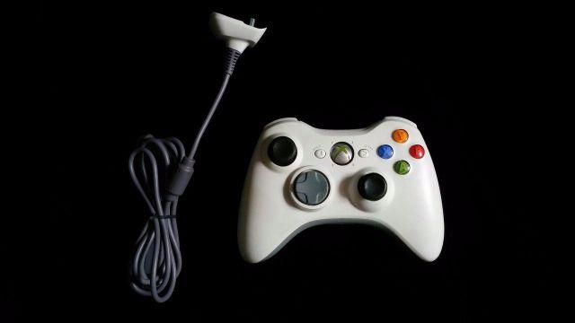 Controle Xbox 360 Branco - Usado