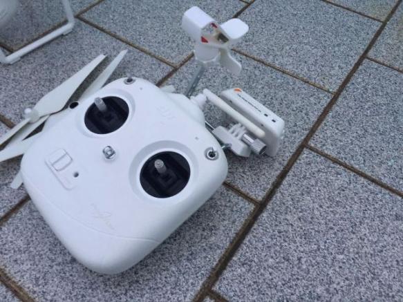 Drone phantom 2 vision com camera 2 baterias carregador