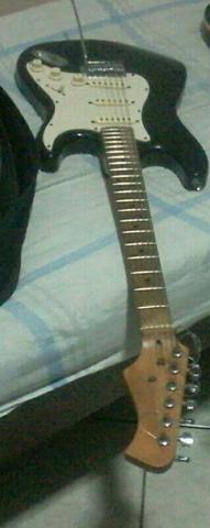 Guitarra nível Rex Maximum