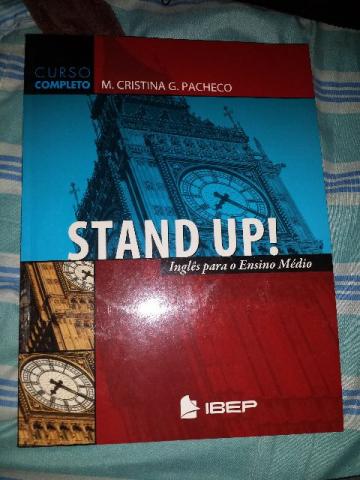 Livro de inglês Stand Up