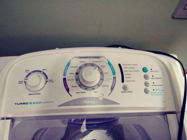 Máquina de Lavar Electrolux seminova *  R