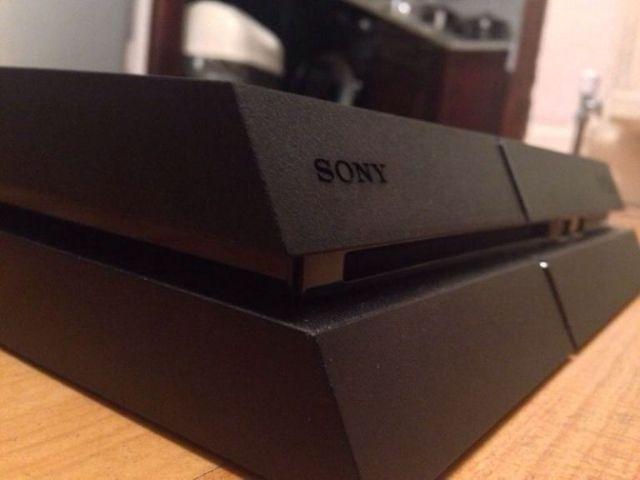Playstation 4 FAT completo