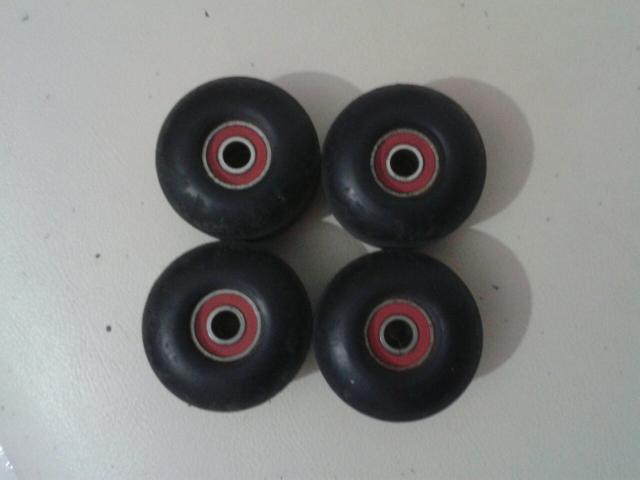 Rodas de skate spitfire 53mm + rolamentos reds bones