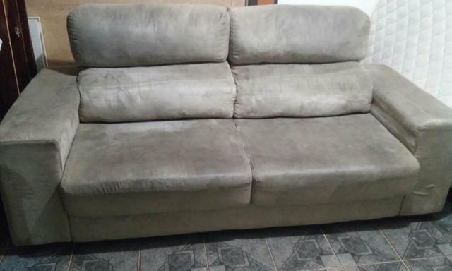 Sofá Retrátil e Reclinável