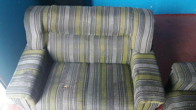 Sofa! os dois 100$.com avarias.