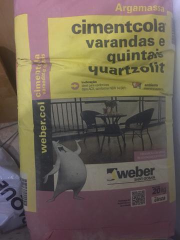 Argamassa colante Cimenticola Quartzolit