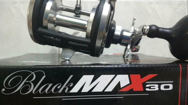 Carretilha Black Max 30