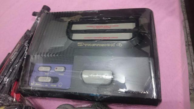 Dinavison 4 Completo 2 Entrada de Cartucho + Pistola + Jogo