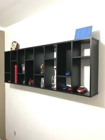 Estante de Parede Tok Stok em estado de nova, em Jaraguá do