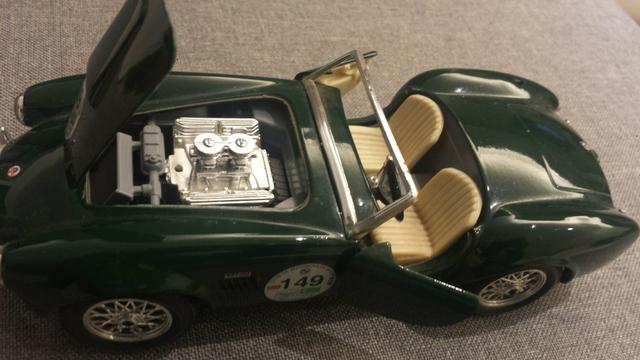 Miniatura do Ford Shebby Cobra 427