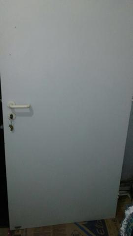 Porta foleada a jatobar 90 por 2.10