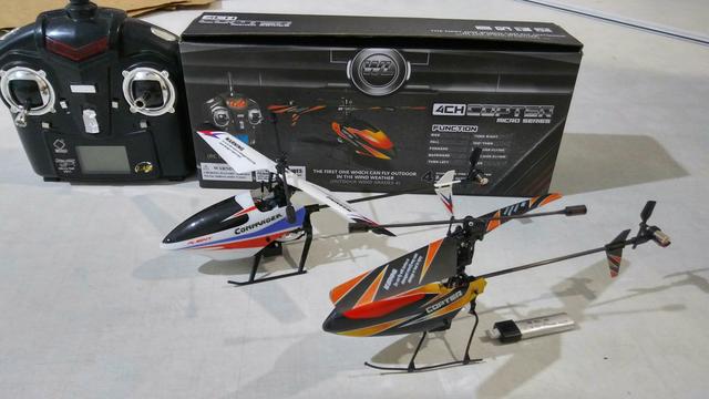 Helicoptero v911 pro e outro v911com controle