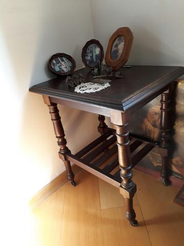 Mesa auxiliar/carrinho com rodinhas