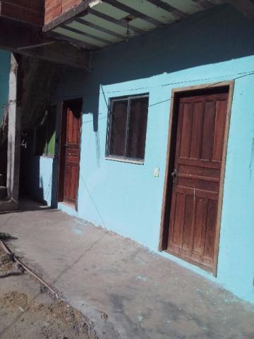 Pequena kitnet de laje e piso a 15 minutos da estação BRT