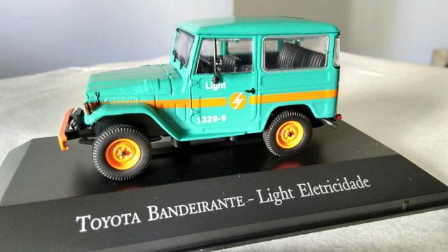 Toyota Bandeirante miniatura