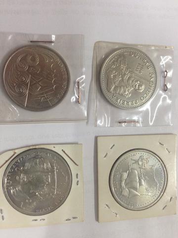 4 moedas portuguesas comemorativas - 200 escudos