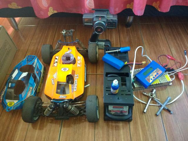 Automodelo TLR Buggy