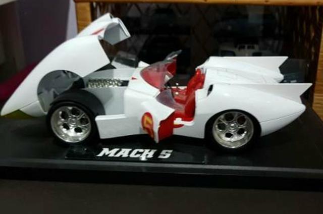 Mach 5 Speed Racer 1/18