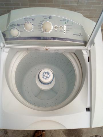 Maquina de lavar GE 12kg