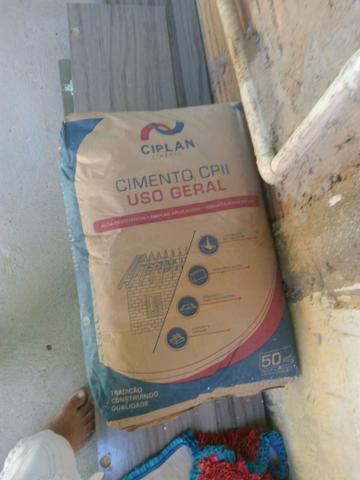 2 Sacos de Cimento