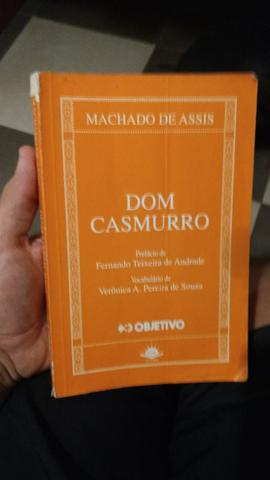 Livro DOM CASMURRO