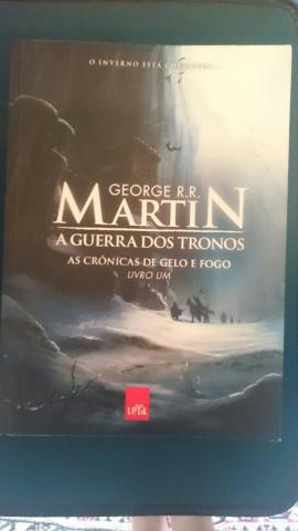 Livro Game of Thrones volume 1