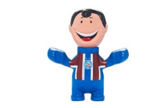 Mascote porta objeto time do Bahia