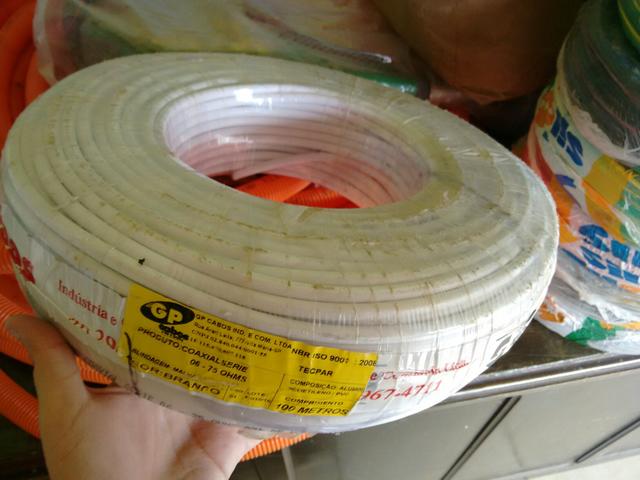 Materiais elétricos