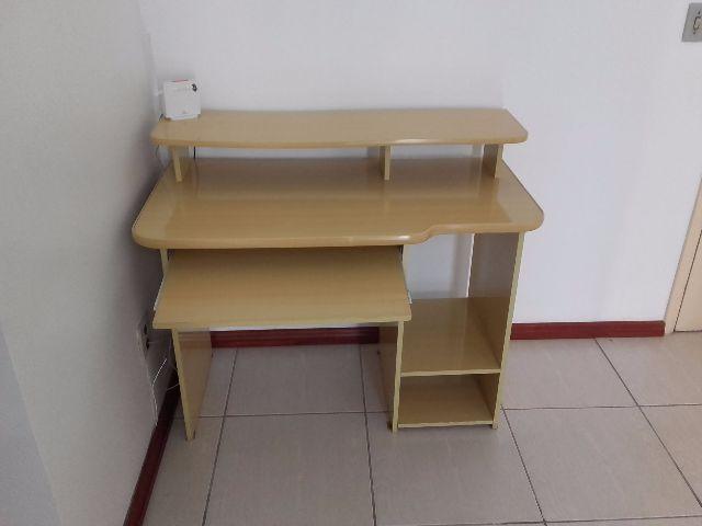 Mesa para computador