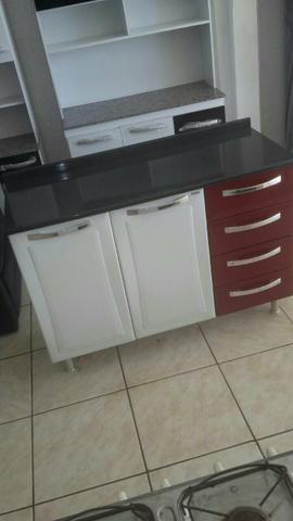 Balcão de aço, 3 meses de uso, 4 gavetas