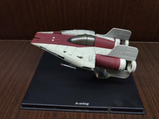 Coleção naves e veiculos star wars