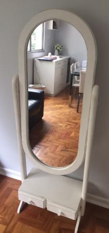 Espelho provençal branco