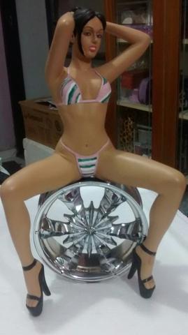 Exemplar raro no Brasil boneca