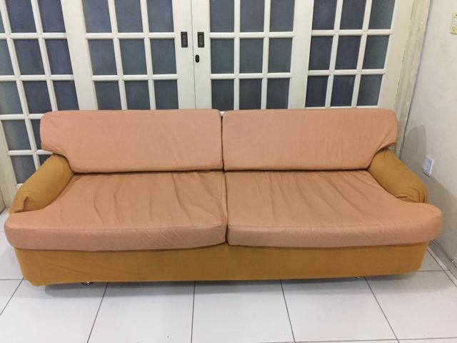 Sofá 4 lugares / Estofado Novo