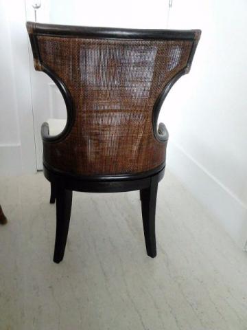 Cadeira Twister II da Artefacto em palha malacca