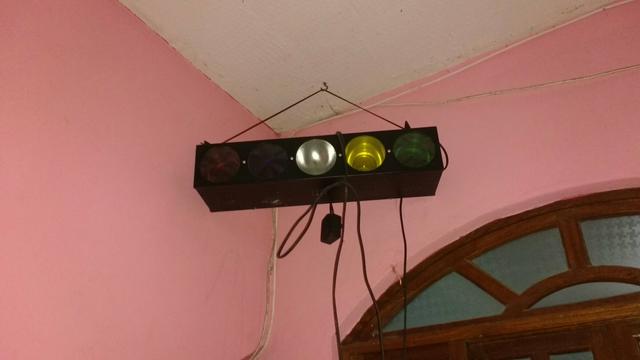 Vendo jogo de luz com 5 luzes e com regulagem de piscage