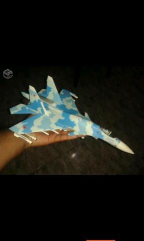 Avioes em miniaturas da planeta diagostini