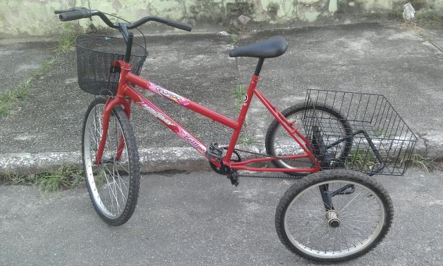 Bicicleta triciclo
