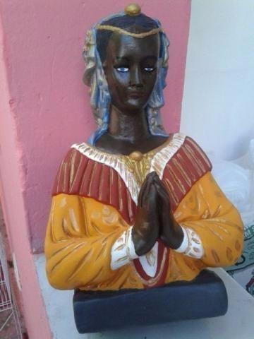 Busto de Santa Sara kali em Gesso pintada 20cm