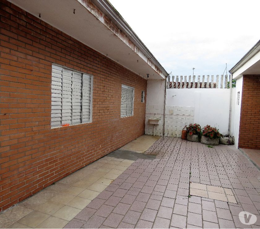 CASA 4 QUARTOS - MATINHOS