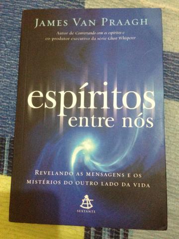 Espíritos Entre Nós