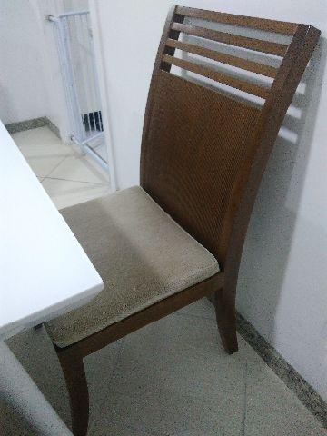 Jogo de cadeiras - madeira maciça