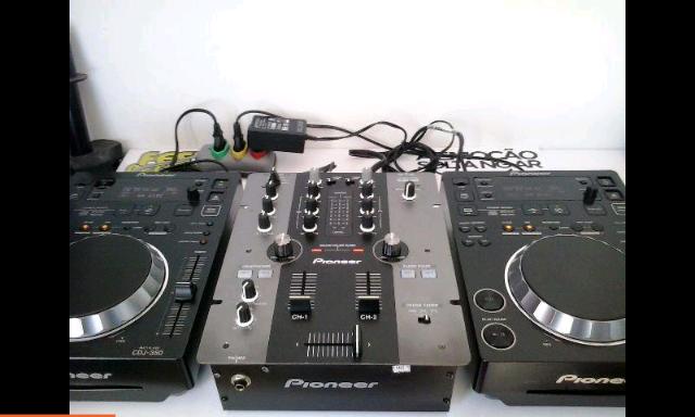 Kit com 2 Cdj 350 Pioneer + Mixer 250 Pioneer + Hard Case,