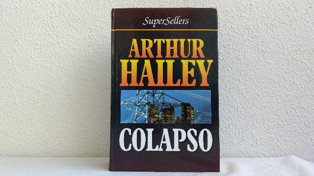 Livro Colapso - Arthur Hailey