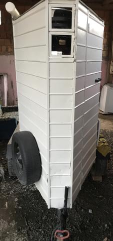 Carrretinha reboque para um cavalo