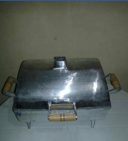 Churrasqueira de alumínio à bafo nova  tamanho G